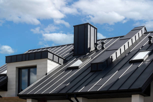 Best Flat Roofing  in Avenal, CA